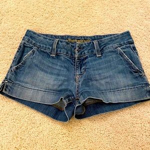 American Eagle Jean Shorts!